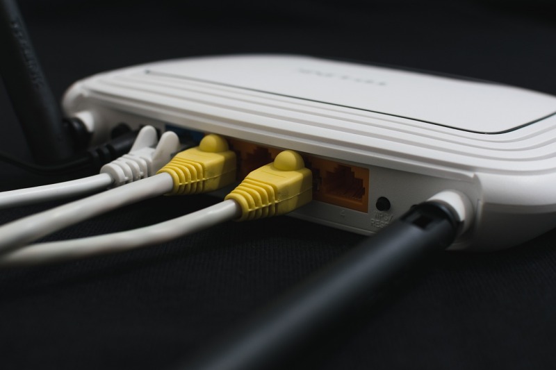 Jaki router do światłowodu? Na co zwrócić uwagę?